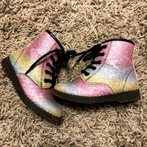 Children’s place size 8 sparkle boots.